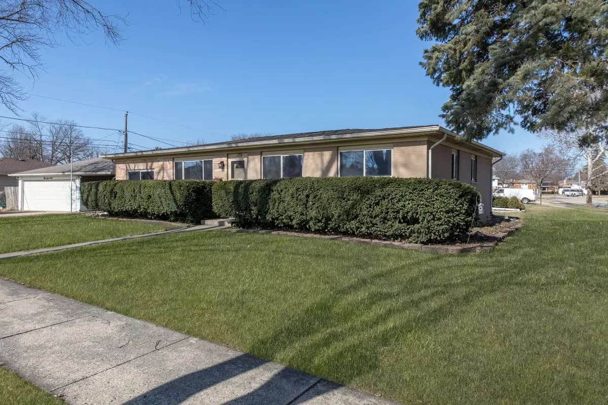 170 Westmere Road, Des Plaines, IL 60016 - #1
