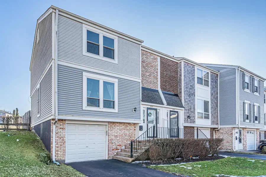 2051 Kettering Road, Hoffman Estates, IL 60169 - #2