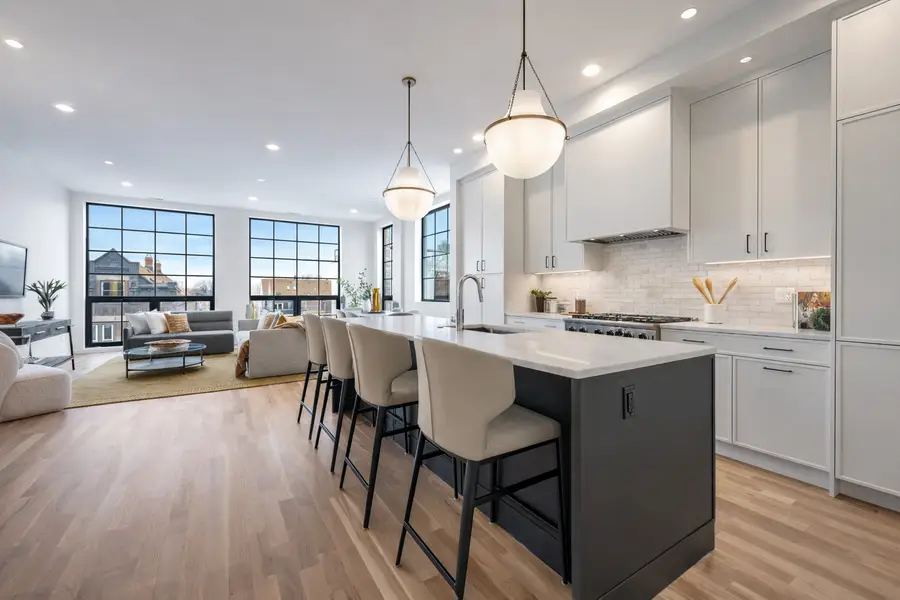 2129 N Damen Avenue #2S, Chicago, IL 60647 - #2