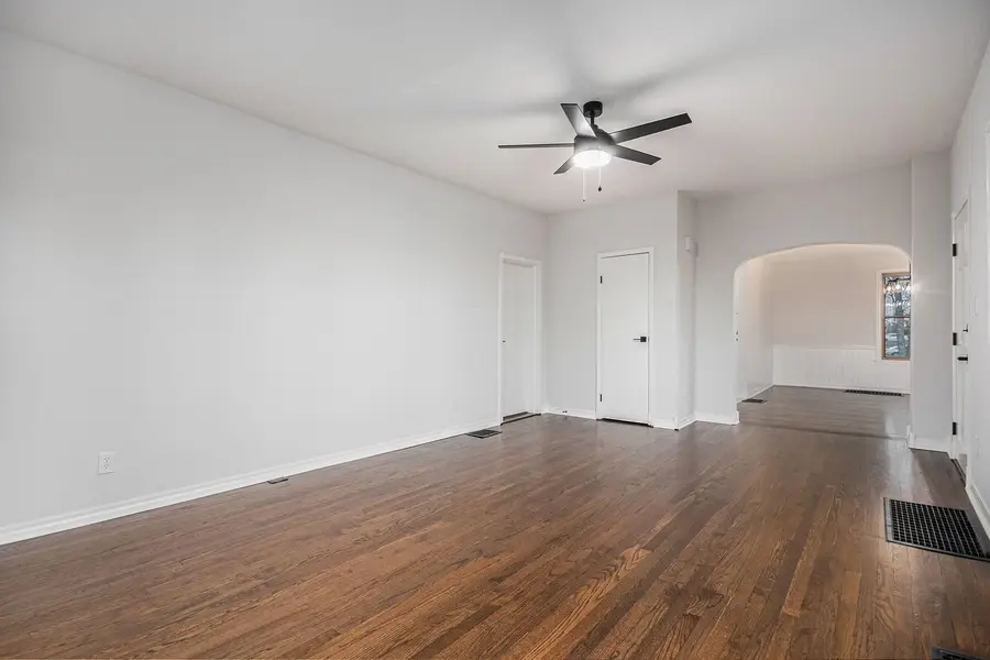 790 Hillview Avenue, West Chicago, IL 60185 - #3