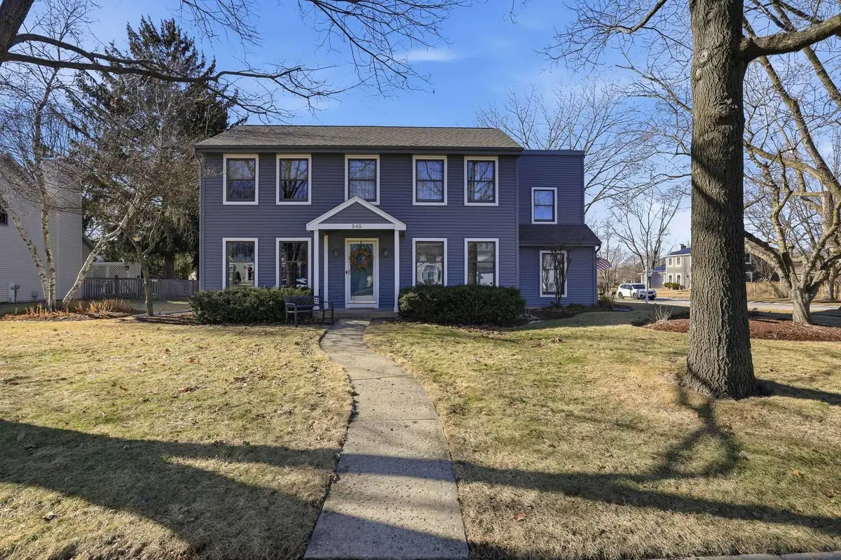 545 Blackhawk Drive, Batavia, IL 60510 - #1