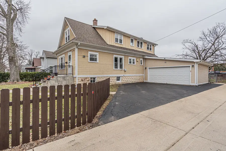 117 W Blair Street, West Chicago, IL 60185 - #3