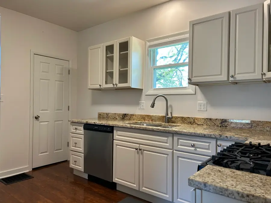 Address Withheld By Seller, North Chicago, IL 60064 - #2