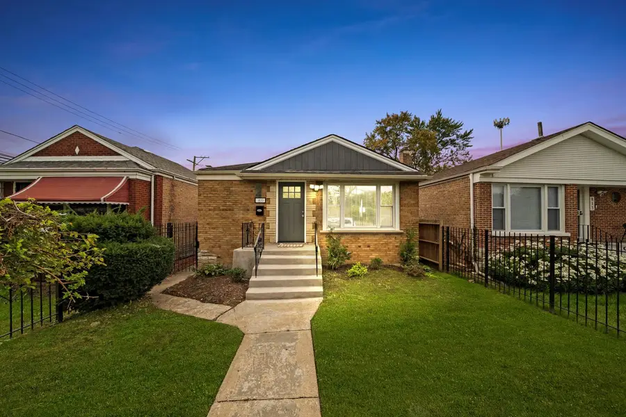 819 E 98th Place, Chicago, IL 60628 - #3