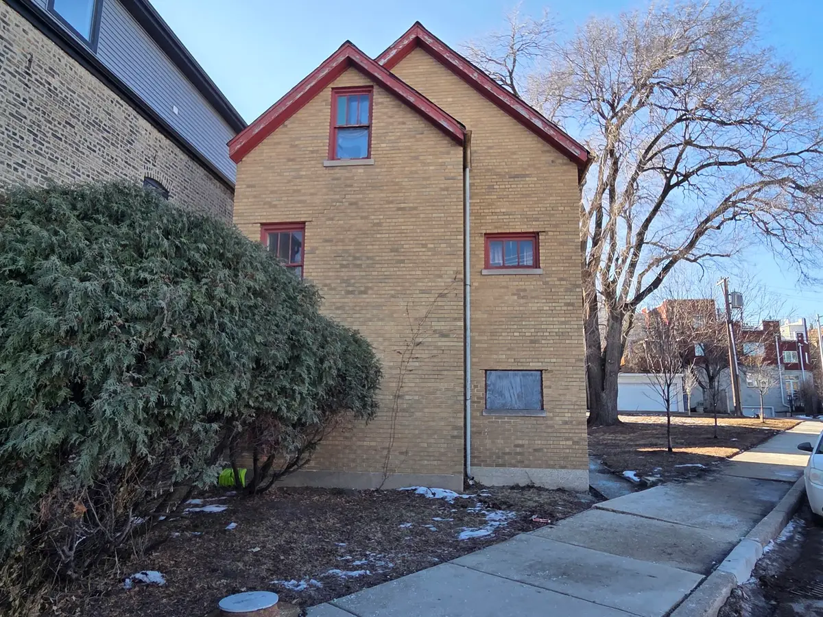 2310 N Hoyne Avenue, Chicago, IL 60647 - #1