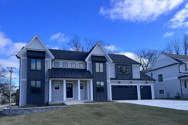 407 S Pine Avenue, Arlington Heights, IL 60005