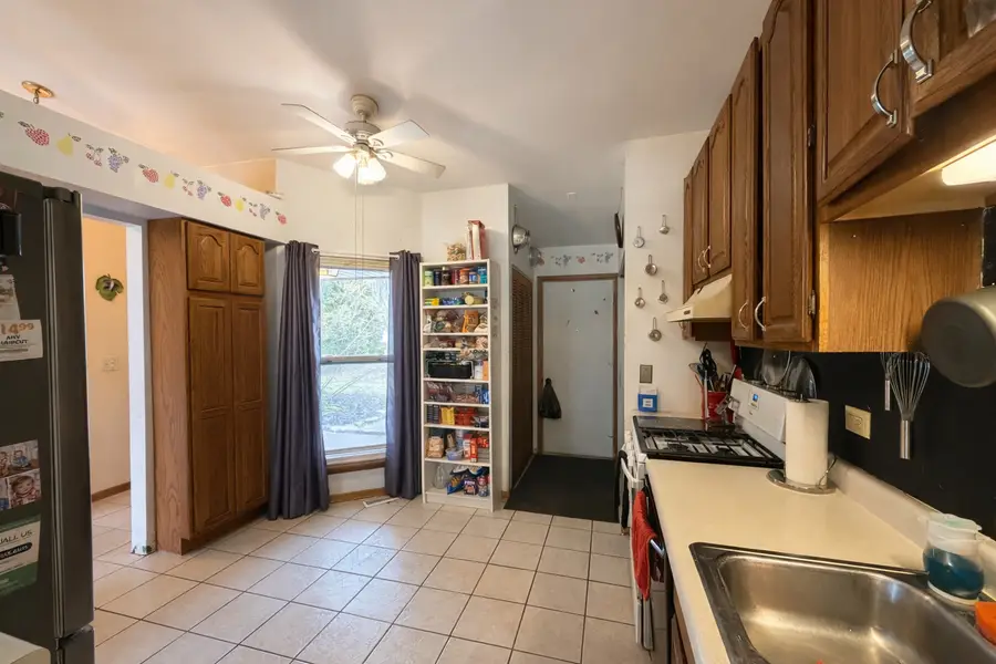 1605 Powder Horn Drive, Algonquin, IL 60102 - #2