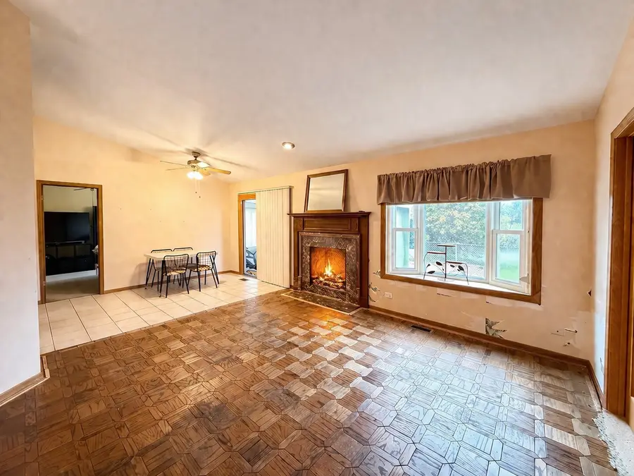 1605 Powder Horn Drive, Algonquin, IL 60102 - #3