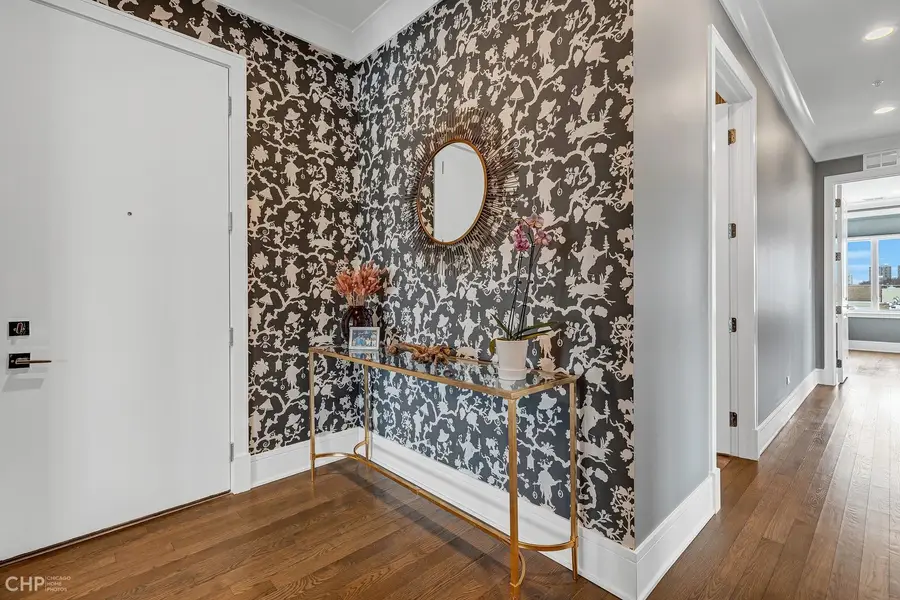 5748 N Hermitage Avenue #307, Chicago, IL 60660 - #2