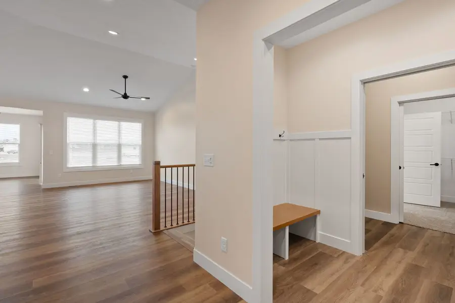 604 15th Street N, Le Claire, IA 52753 - #3