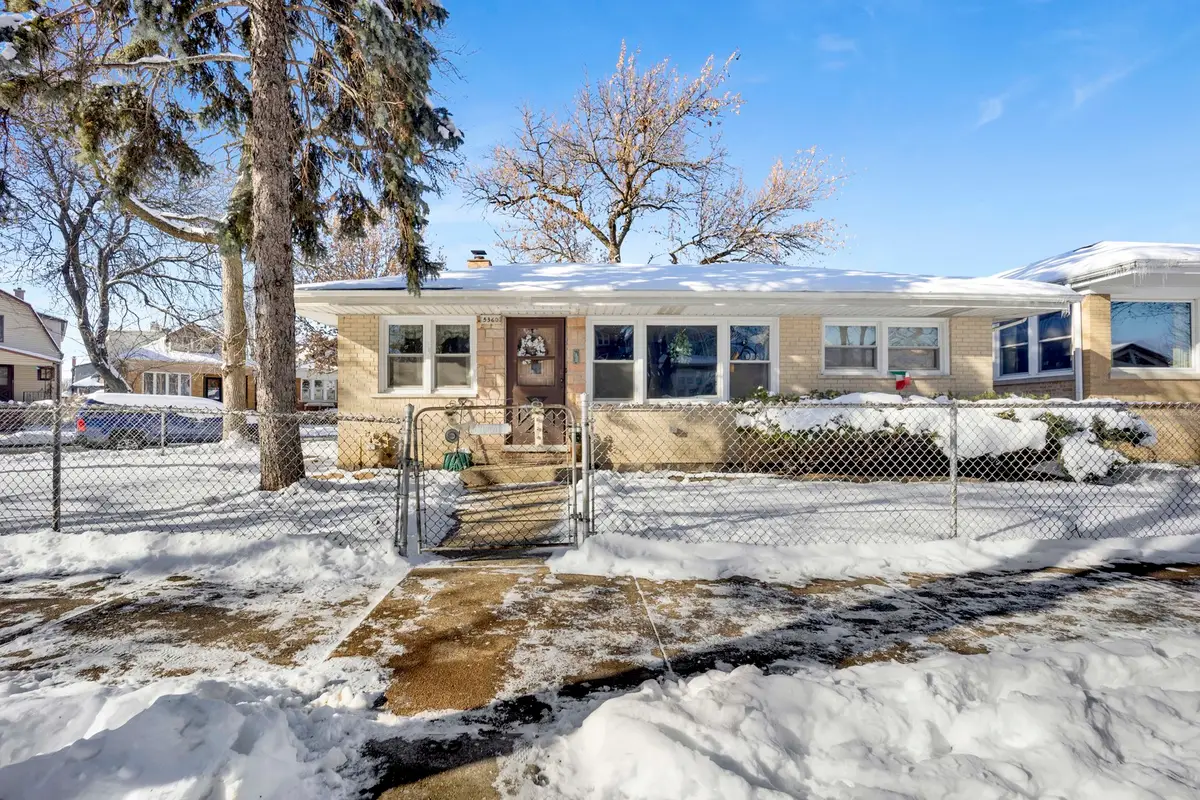 5360 N Lynch Avenue, Chicago, IL 60630 - #1