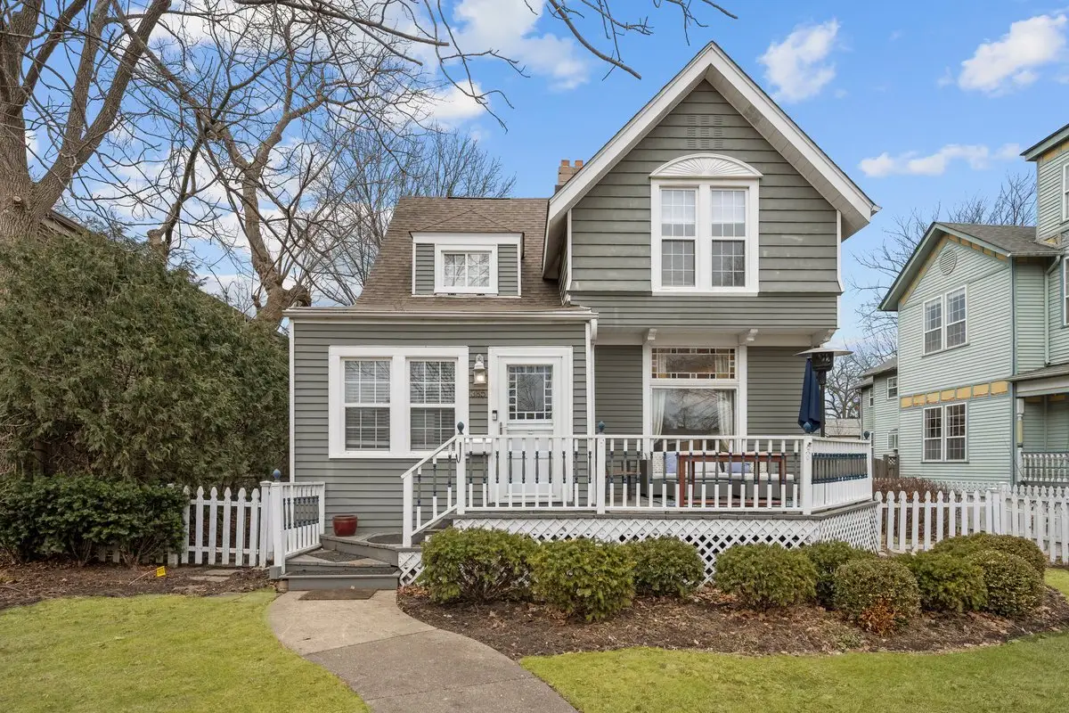 385 Park Avenue, Highland Park, IL 60035 - #1