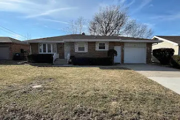 447 Dennis Avenue, Bradley, IL 60915 - #1