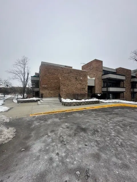 1813 Hemlock Place #311, Schaumburg, IL 60173 - #1