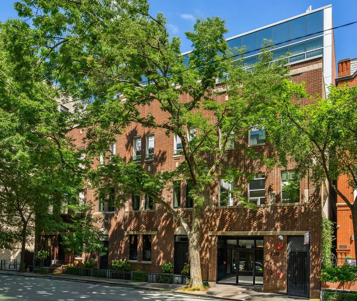 2035 N Orleans Street #M2, Chicago, IL 60614 - #1