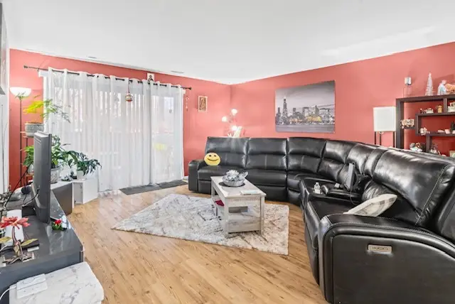 4704 Euclid Avenue #1B, Rolling Meadows, IL 60008 - #3