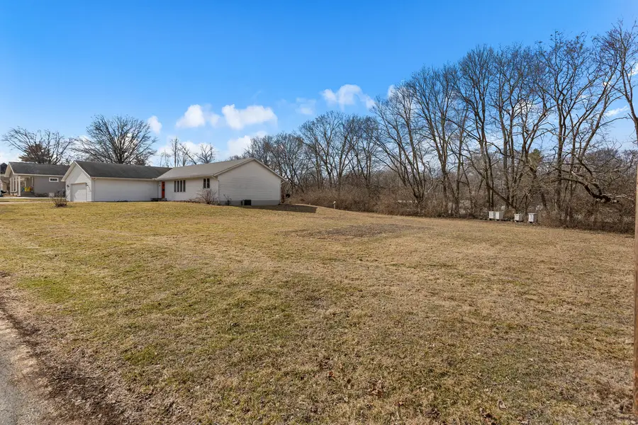 614 S Irving Street, Monticello, IL 61856 - #2