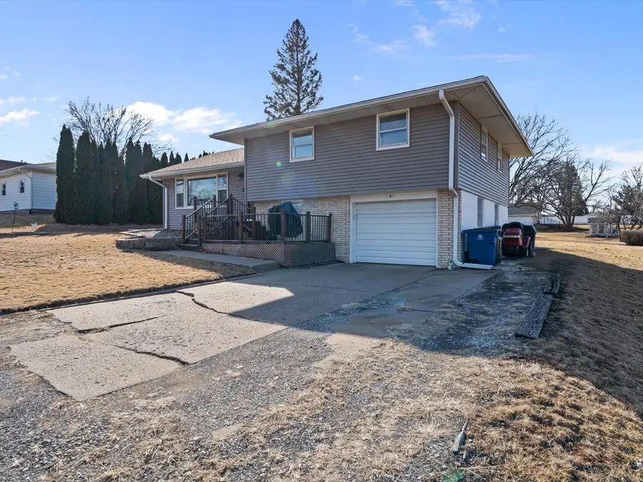 1420 7th Street, Orion, IL 61273 - #2