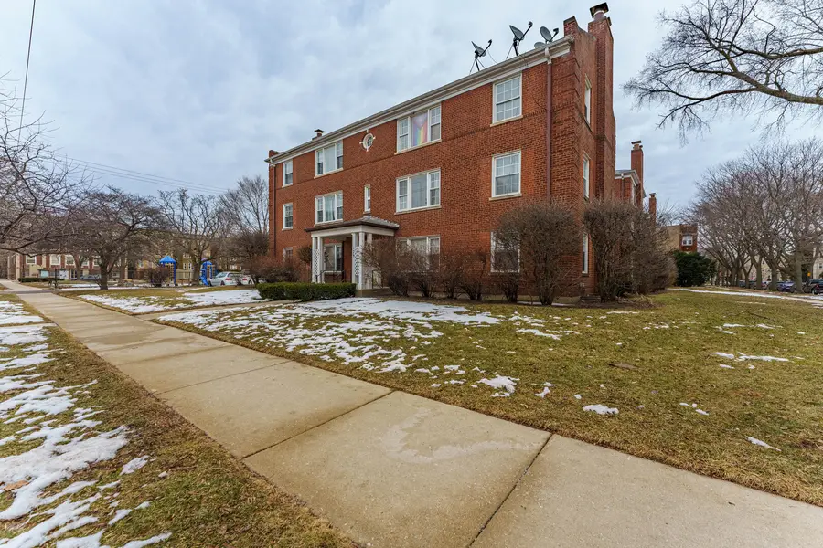 131 Elmwood Avenue #2N, Evanston, IL 60202 - #3