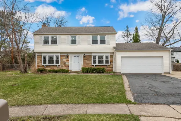 4 Burnt Ember Court, Buffalo Grove, IL 60089