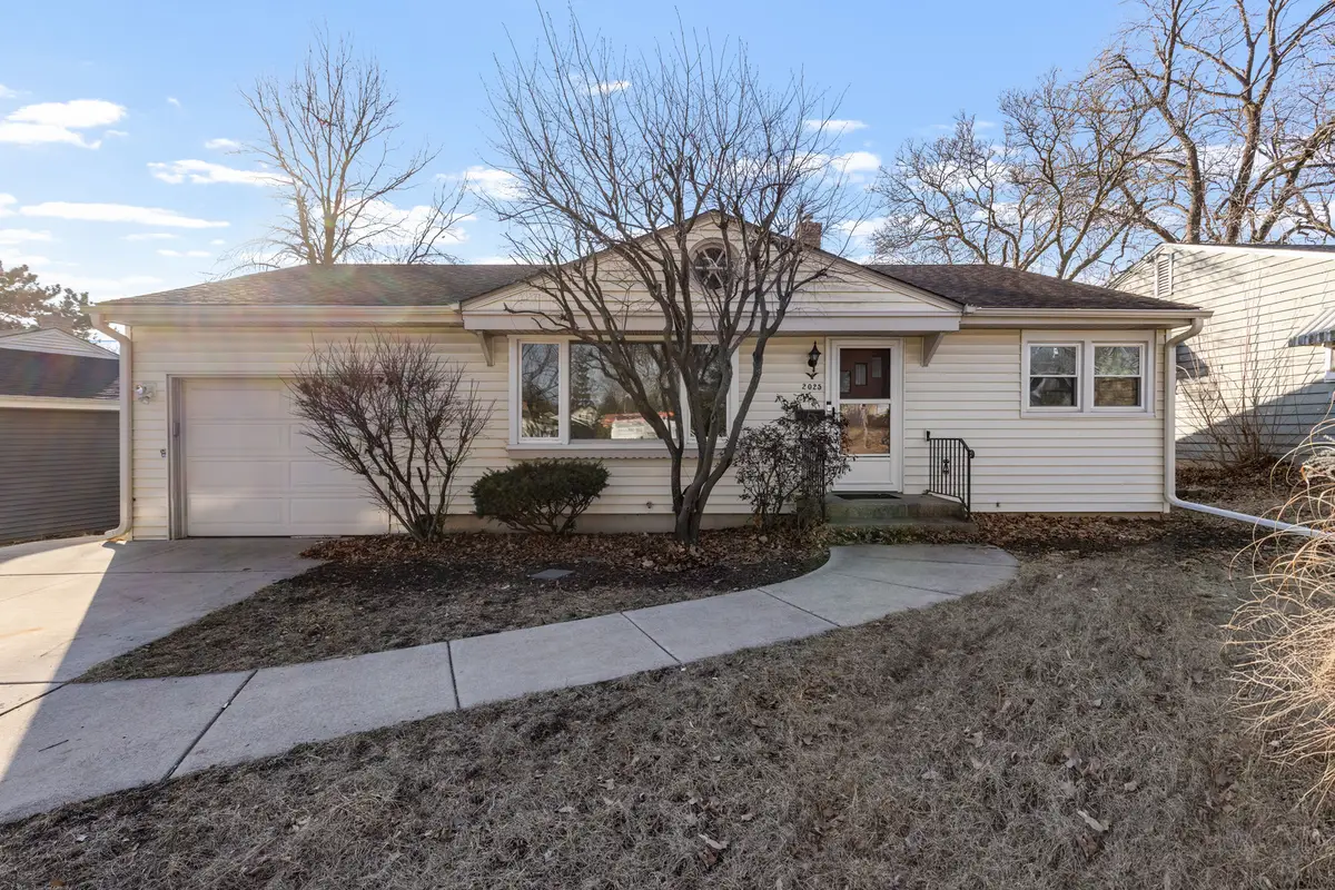 2025 24th Street, Rockford, IL 61108 - #1