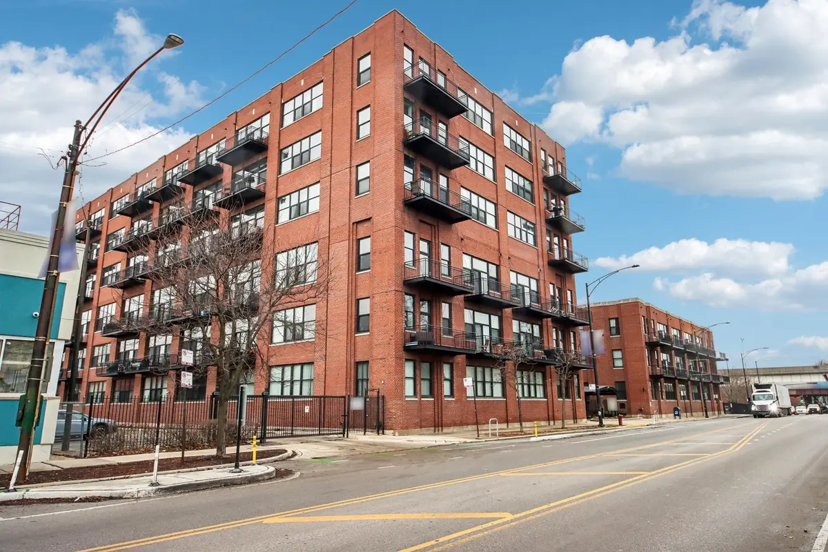 2323 W Pershing Road #228, Chicago, IL 60609 - #1