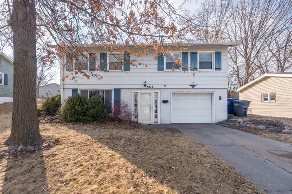 3212 Magnolia Court, Bettendorf, IA 52722