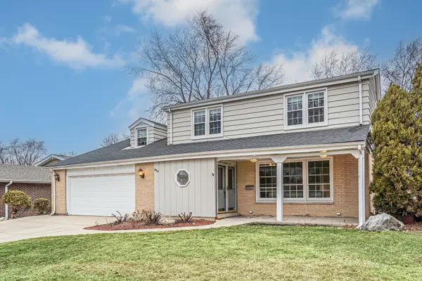 914 W Noyes Street, Arlington Heights, IL 60005