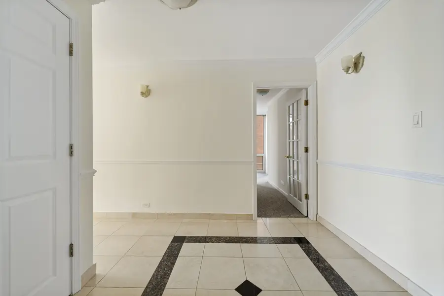 111 E Chestnut Street #11K, Chicago, IL 60611 - #3