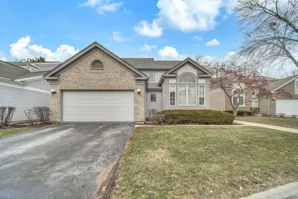 91 Manchester Drive, Buffalo Grove, IL 60089
