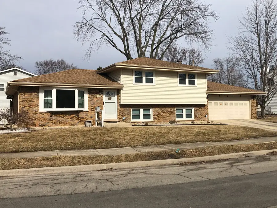 2319 Taylor Street, Joliet, IL 60435 - #3