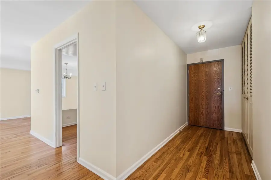 828 Oakton Street #3F, Evanston, IL 60202 - #3
