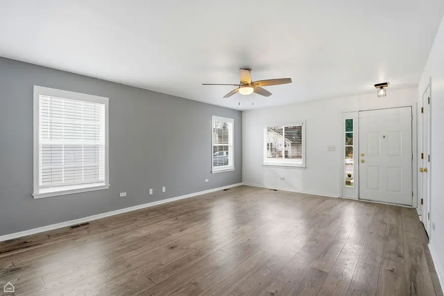 27071 N Ridge Street, Wauconda, IL 60084 - #2