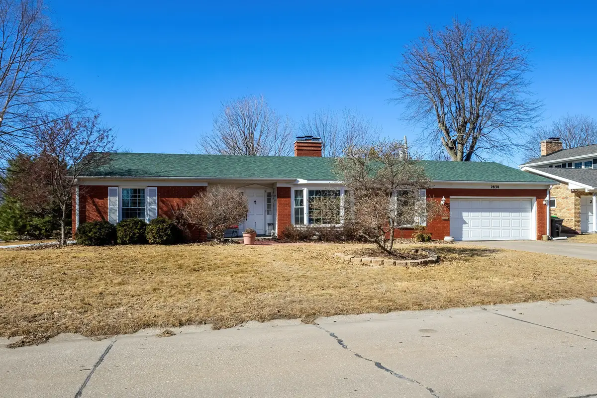 2830 28th Street, Rock Island, IL 61201 - #1
