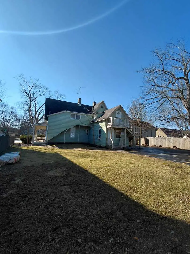 714 Glen Rock Avenue, Waukegan, IL 60085 - #2