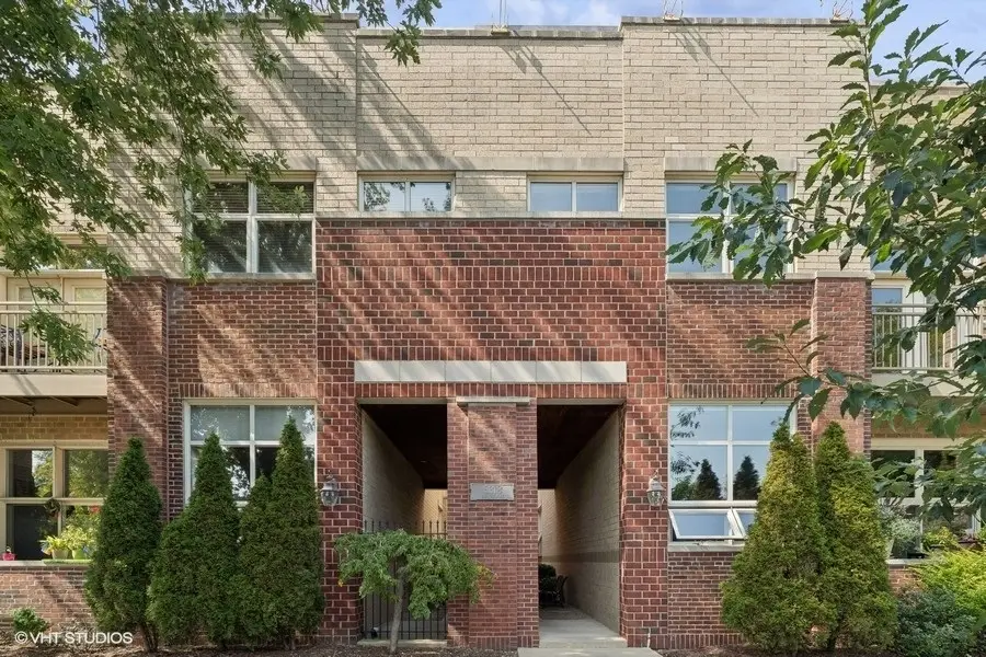 5318 N Ravenswood Avenue #106, Chicago, IL 60640 - #1