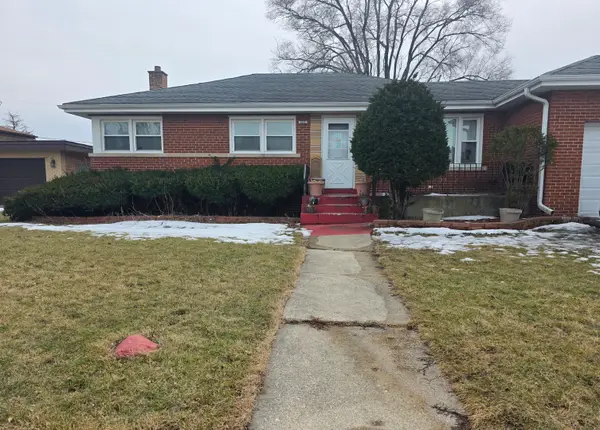 853 E 166th Street, South Holland, IL 60473