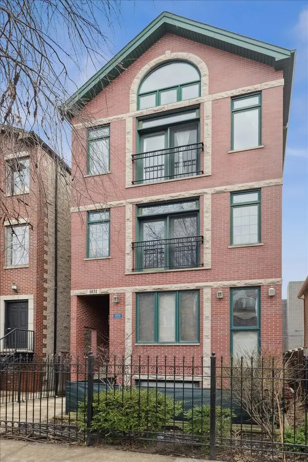 1031 N Mozart Street #2, Chicago, IL 60622