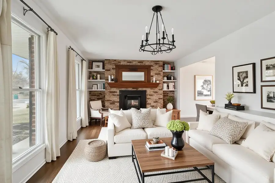 1361 Brandywyn Lane, Buffalo Grove, IL 60089 - #3