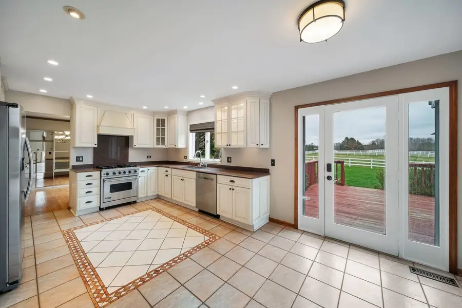 Address Withheld By Seller, Saint Charles, IL 60175 - #2