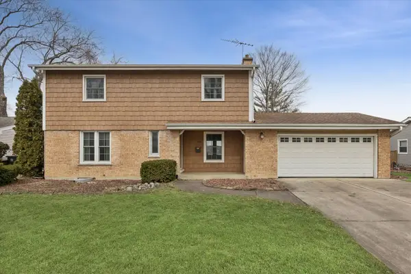 Address Withheld By Seller, Arlington Heights, IL 60004