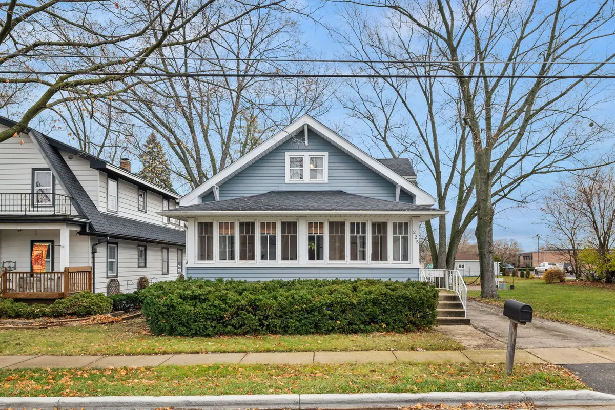 225 N State Street, Addison, IL 60101 - #1