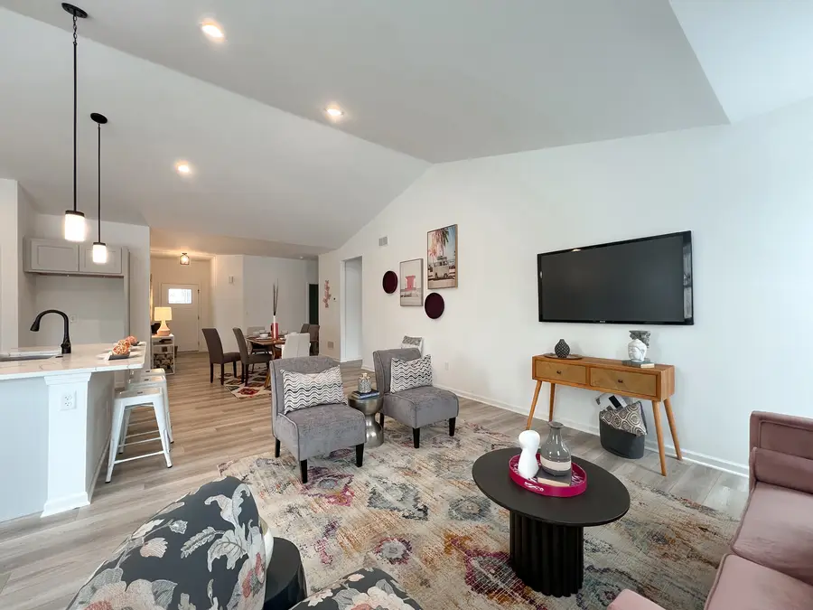 154 S Llanos Street, Cortland, IL 60112 - #2