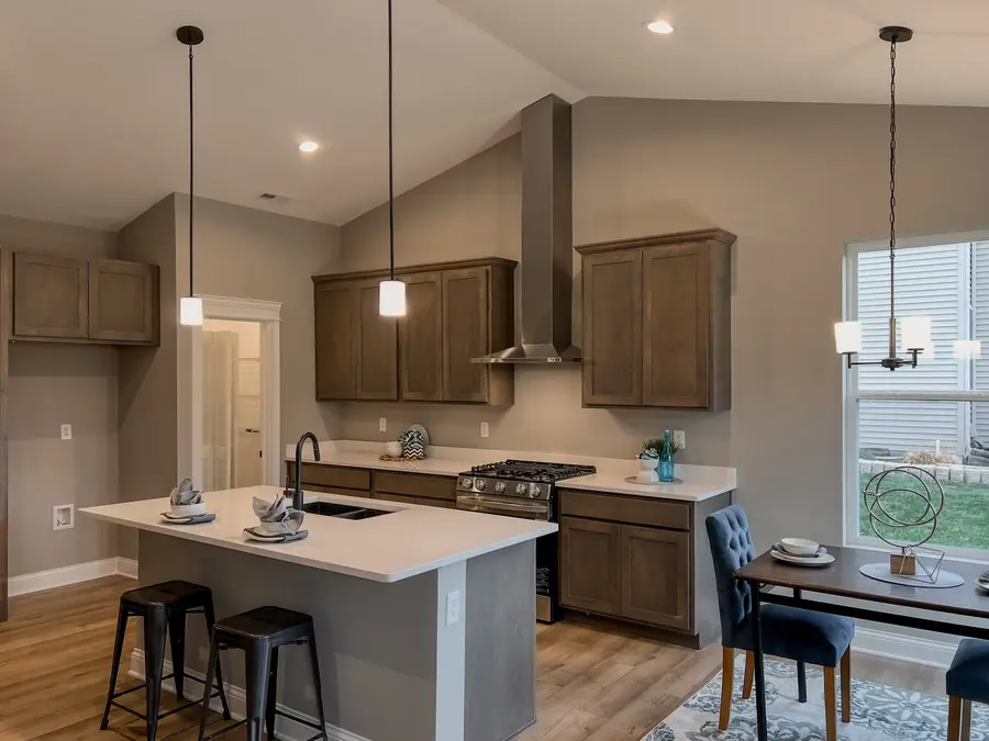 152 S Llanos Street, Cortland, IL 60112 - #3