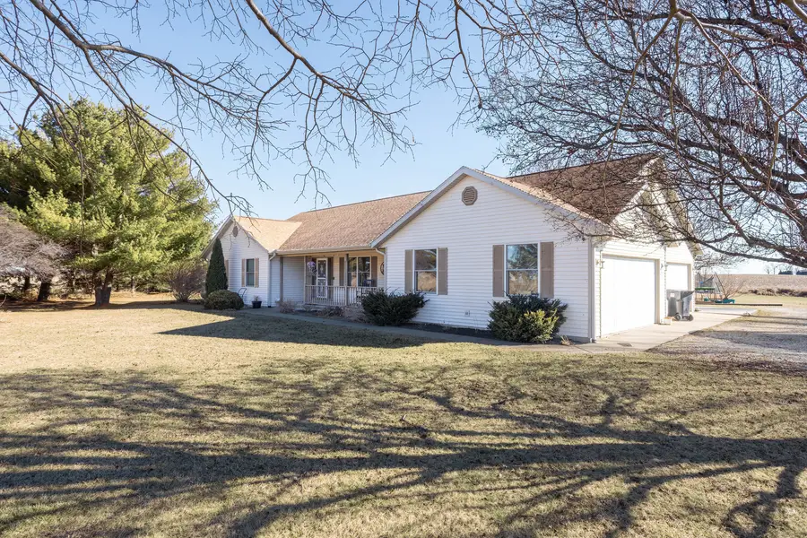 1476 County Road 2500 E, Ogden, IL 61859 - #2