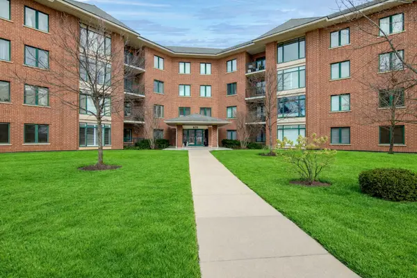 875 E 22nd Street #114, Lombard, IL 60148