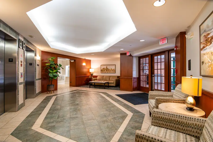 875 E 22nd Street #114, Lombard, IL 60148 - #3