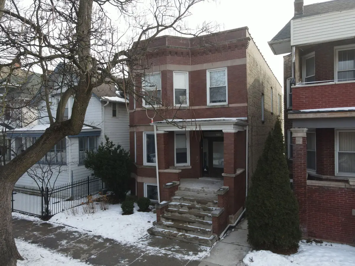 3123 W Eastwood Avenue, Chicago, IL 60625 - #1