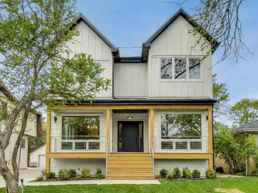 280 Blackhawk Road, Riverside, IL 60546 - #3