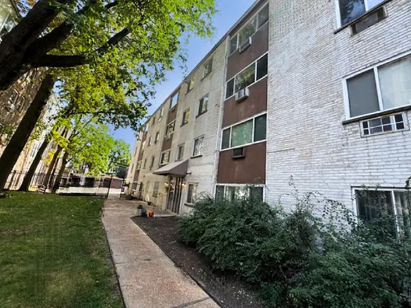 1441 W Farwell Avenue #4E, Chicago, IL 60626